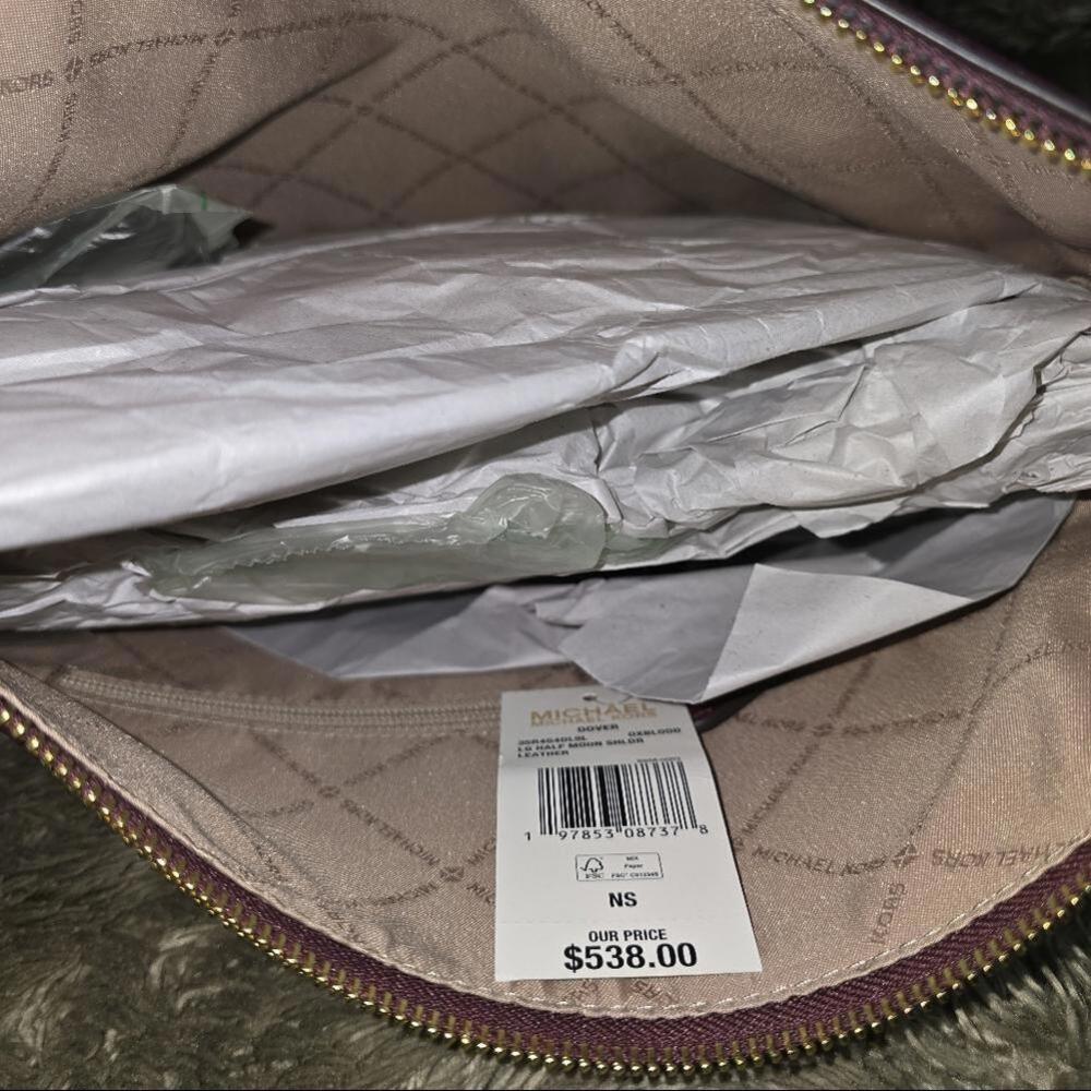 Michael Kors Dover Leather - Picture 4 of 6